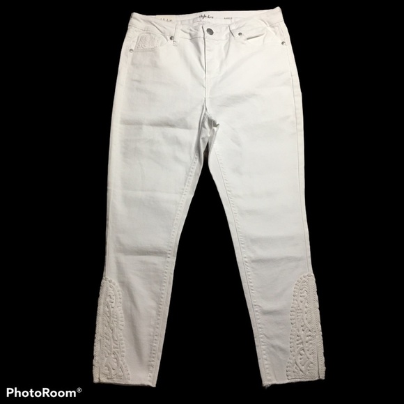 Style & Co Skinny Ankle Pant Crochet Detail Split Hem White Jeans 10P Petite 10 - Picture 2 of 16